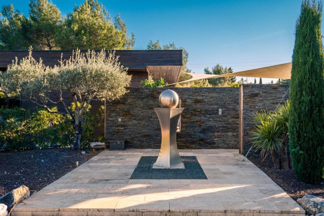 Mas Des Cigales Bed & Breakfast Orgon Exterior foto